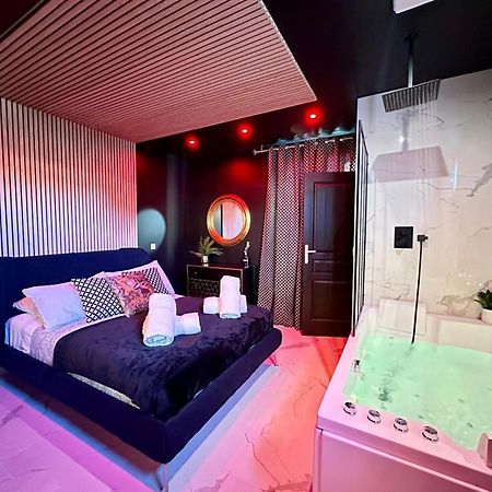 Suite Meg Esbly Exteriér fotografie